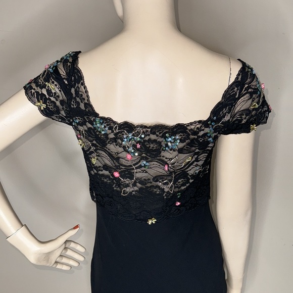 Morrell Maxie Silk Beaded Floral Lace Dress - Picture 7 of 17